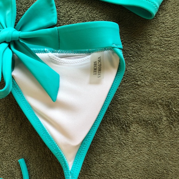 Victoria’s Secret 2 Piece Swim Suit - Picture 3 of 3